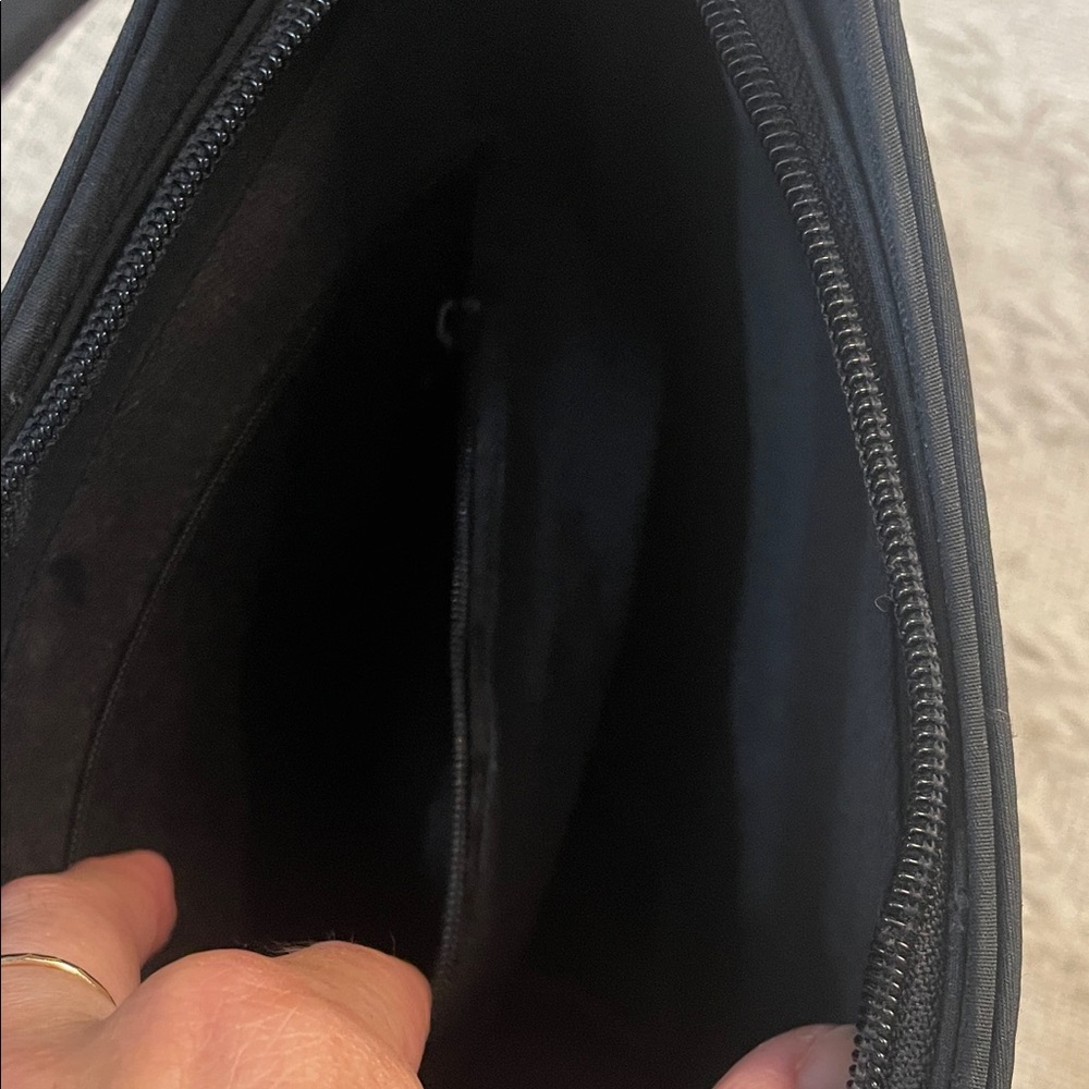 Kate Spade Classic Black Shoulder Bag - Picture 5 of 6
